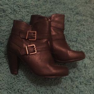 Black booties with buckle